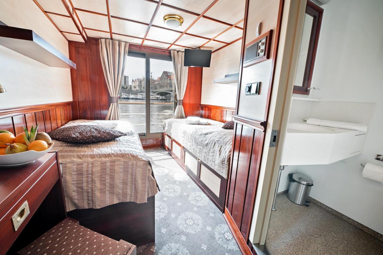Hotel Florentina Boat